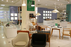 ����O�z�Ɋ��Ԍ���ɂ�60VISION�V���b�v�o��